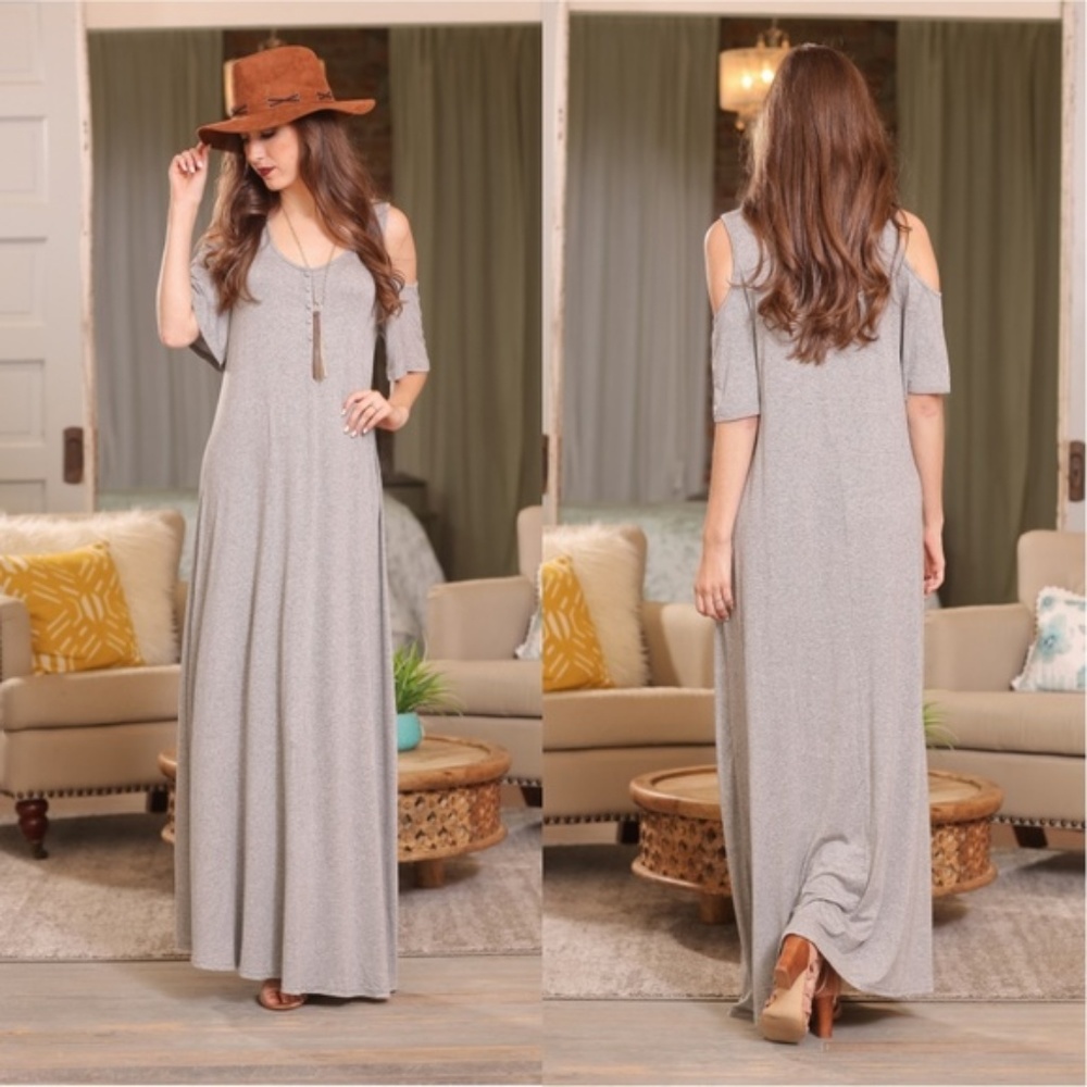 Cold Shoulder Maxi Dress - Picture 2 of 3